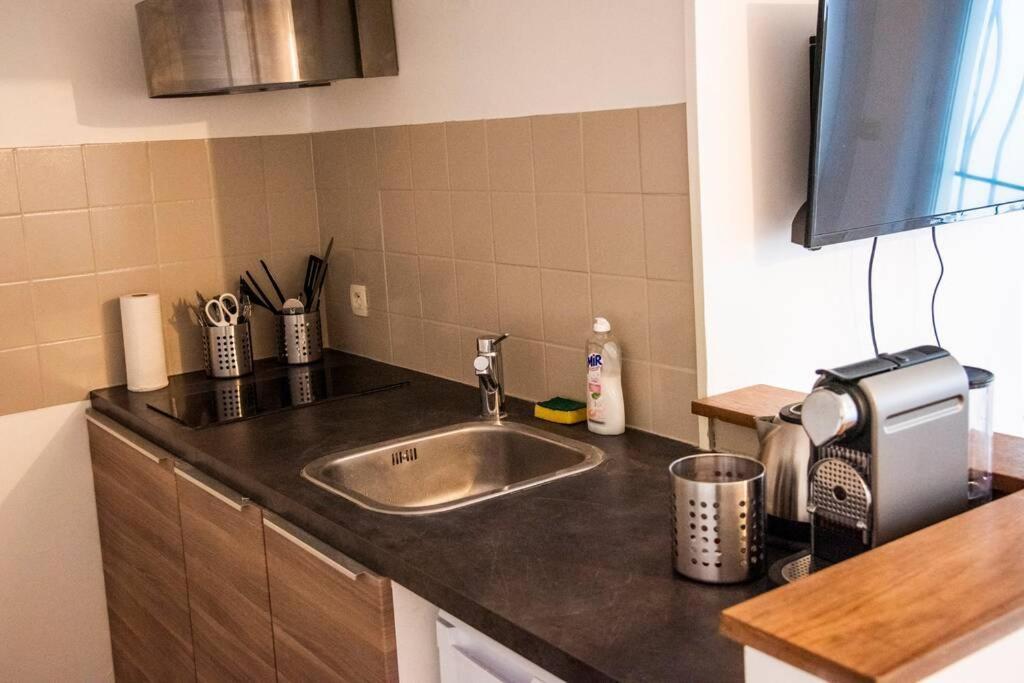Appartement 2 Personnes, Place St Sauveur A 2Min 凯恩 外观 照片